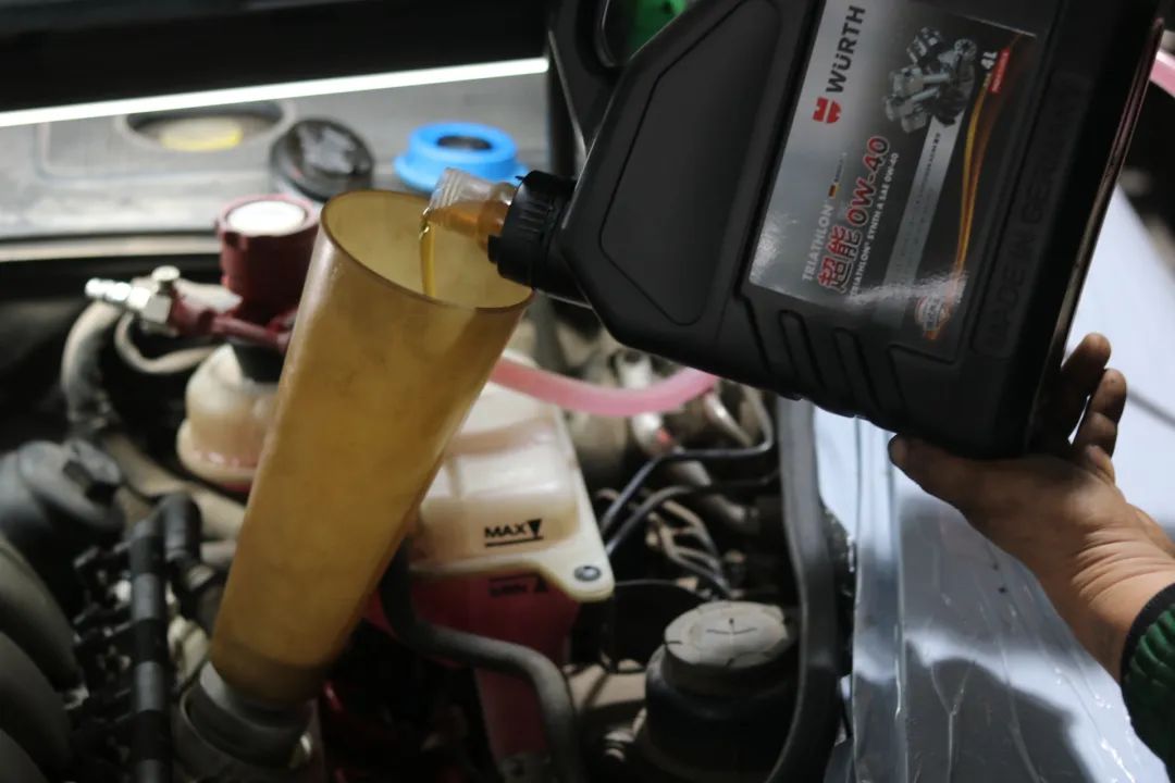 奥迪a6l全车翻新整备多少钱,大哥奥迪a6l