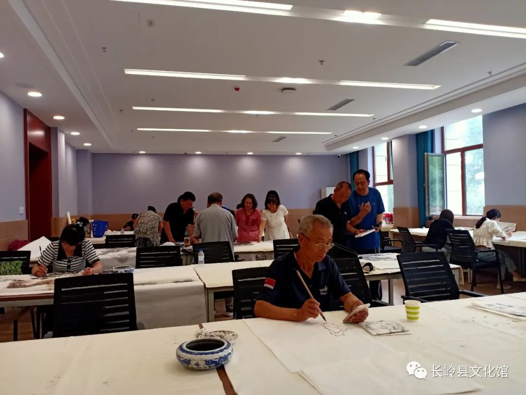 庆七一主题书画展览内容,庆七一山水画