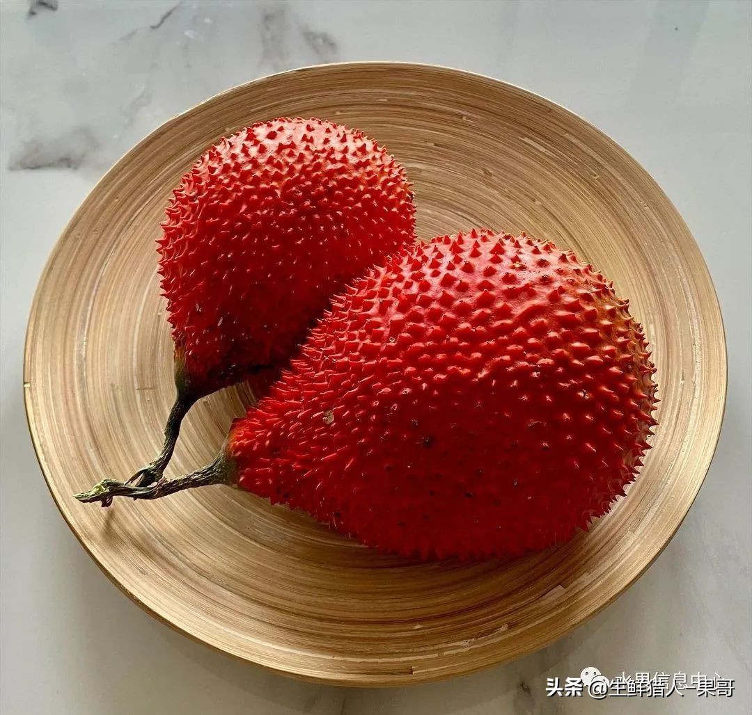 #奇异水果知多少#椰柿、黄晶果、冰淇淋果、巧克力布丁果等