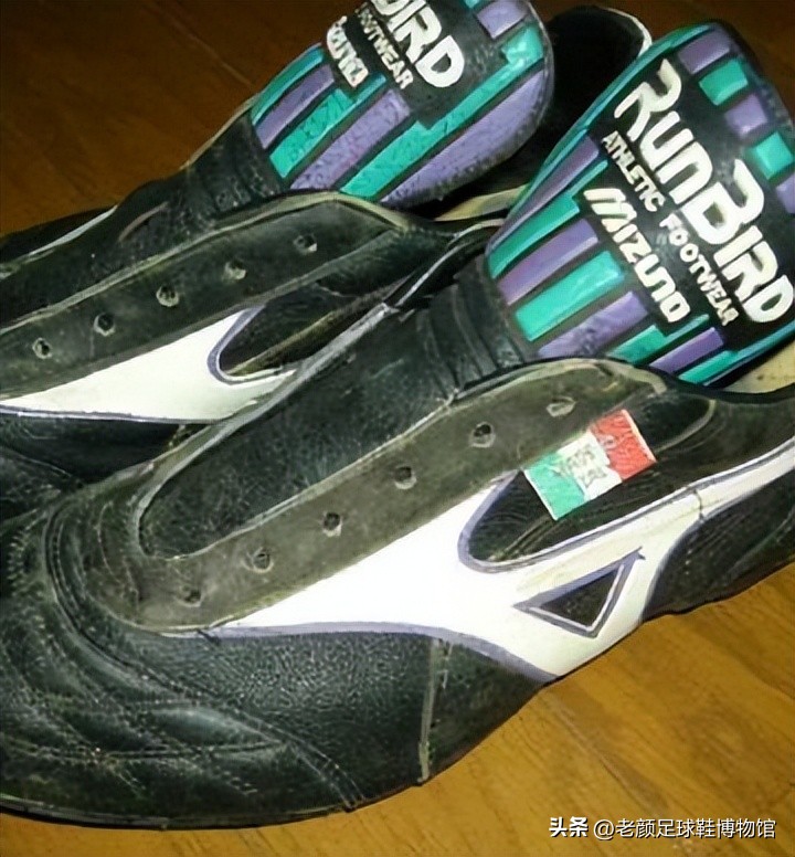 世界第一品牌足球鞋,世界顶尖足球鞋
