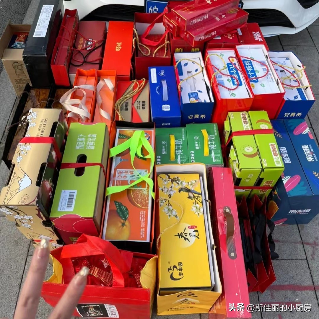 第一次过年去男朋友家送什么礼物,安徽芜湖男方第一次上门带的礼物