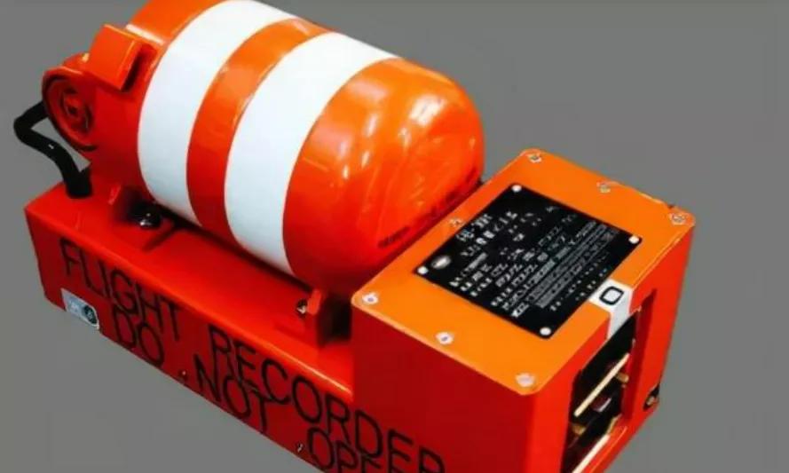 有了行车记录仪还需要黑匣子吗,2022年汽车黑匣子强制安装吗