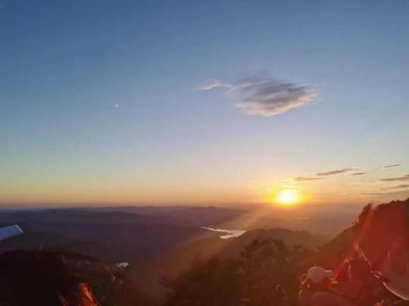 泰山夜爬看日出旅游攻略,夜登泰山看日出攻略