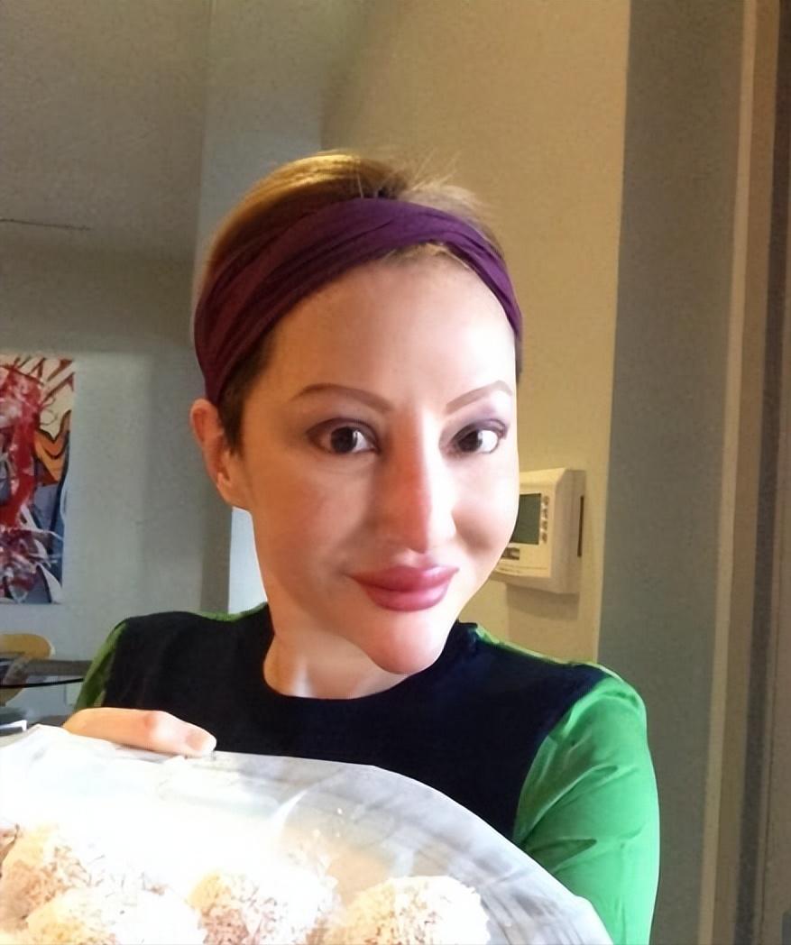 假下巴对决！谁的能戳死人，谁的下一秒就飞出去，谁的越整越残？