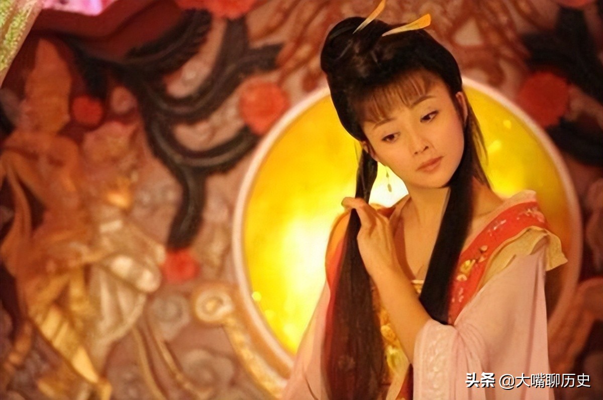 唐玄宗最爱的女人杨玉环,一骑红尘妃子笑跟李白有什么关系
