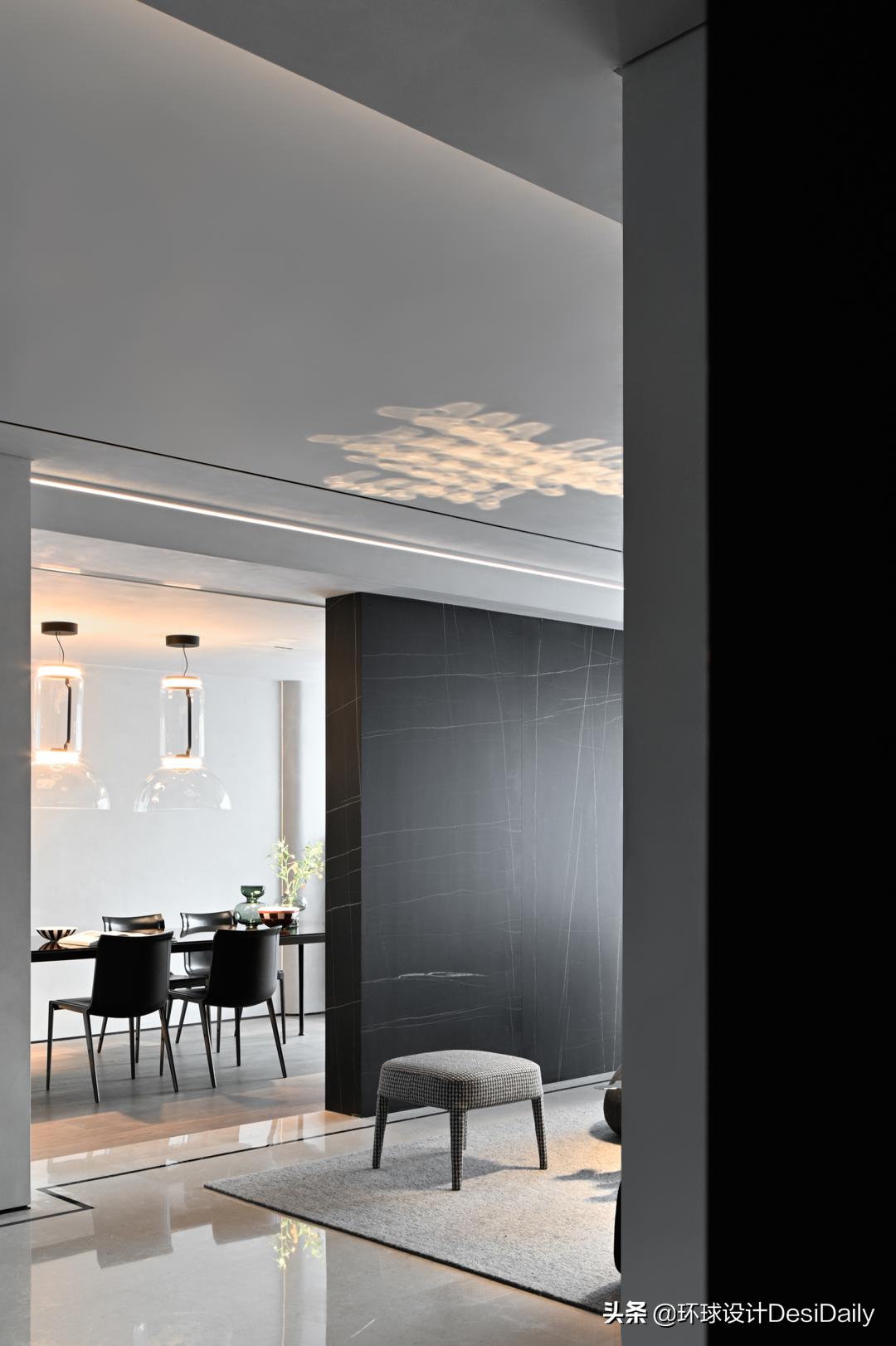 鍙ゆ湪瀛愭湀,鍙ゆ湪瀛愭湀浣滃搧