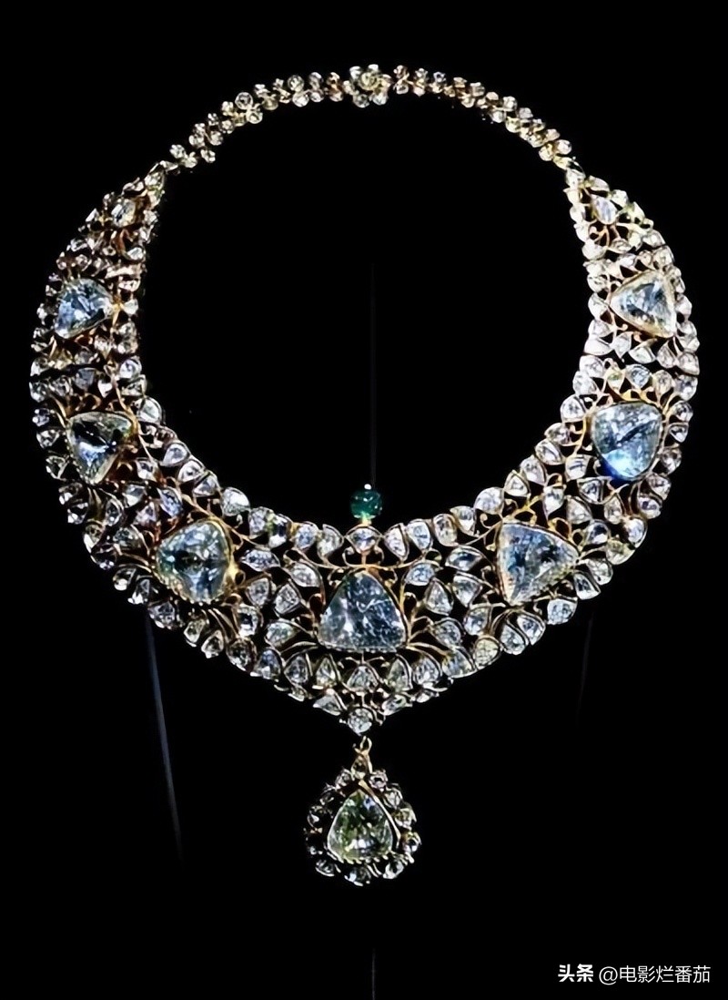 英国女王最有价值的珠宝,英女王去世她的王冠谁继承