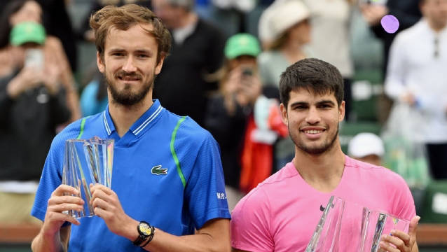 梅总横扫德约美网,梅总vs兹维列夫2024澳网