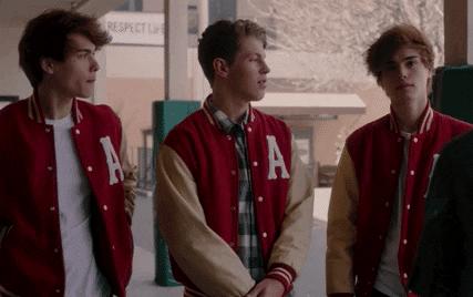 pizza是什么牌子的包,pizza是必胜客吗