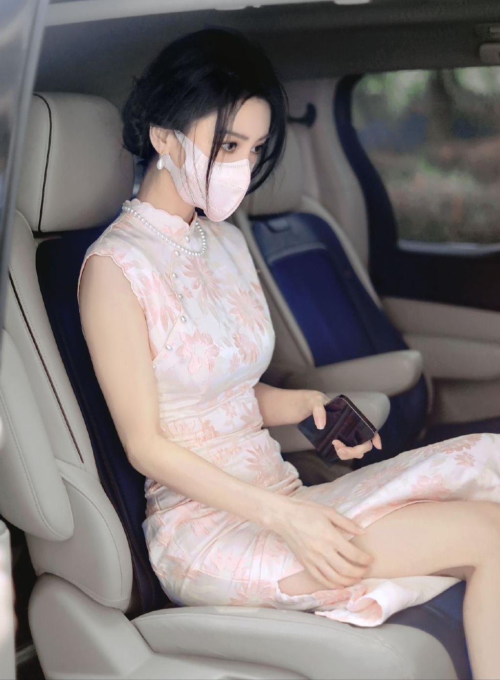 angelababy王牌对王牌旗袍,王牌对王牌angelababy穿旗袍