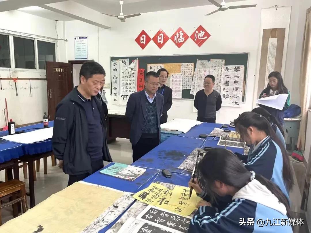 湖口二中:七彩社团强素养给力“双减”促成长