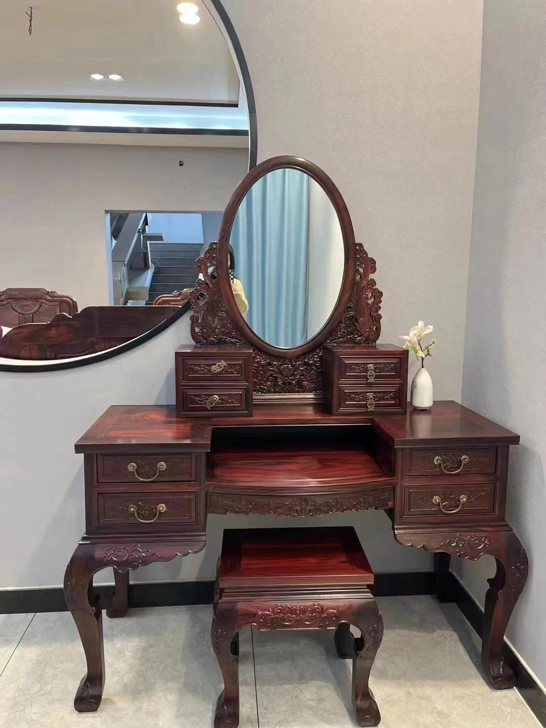 非洲酸枝真的不是红木，它很重，比一般红木重，但是重...