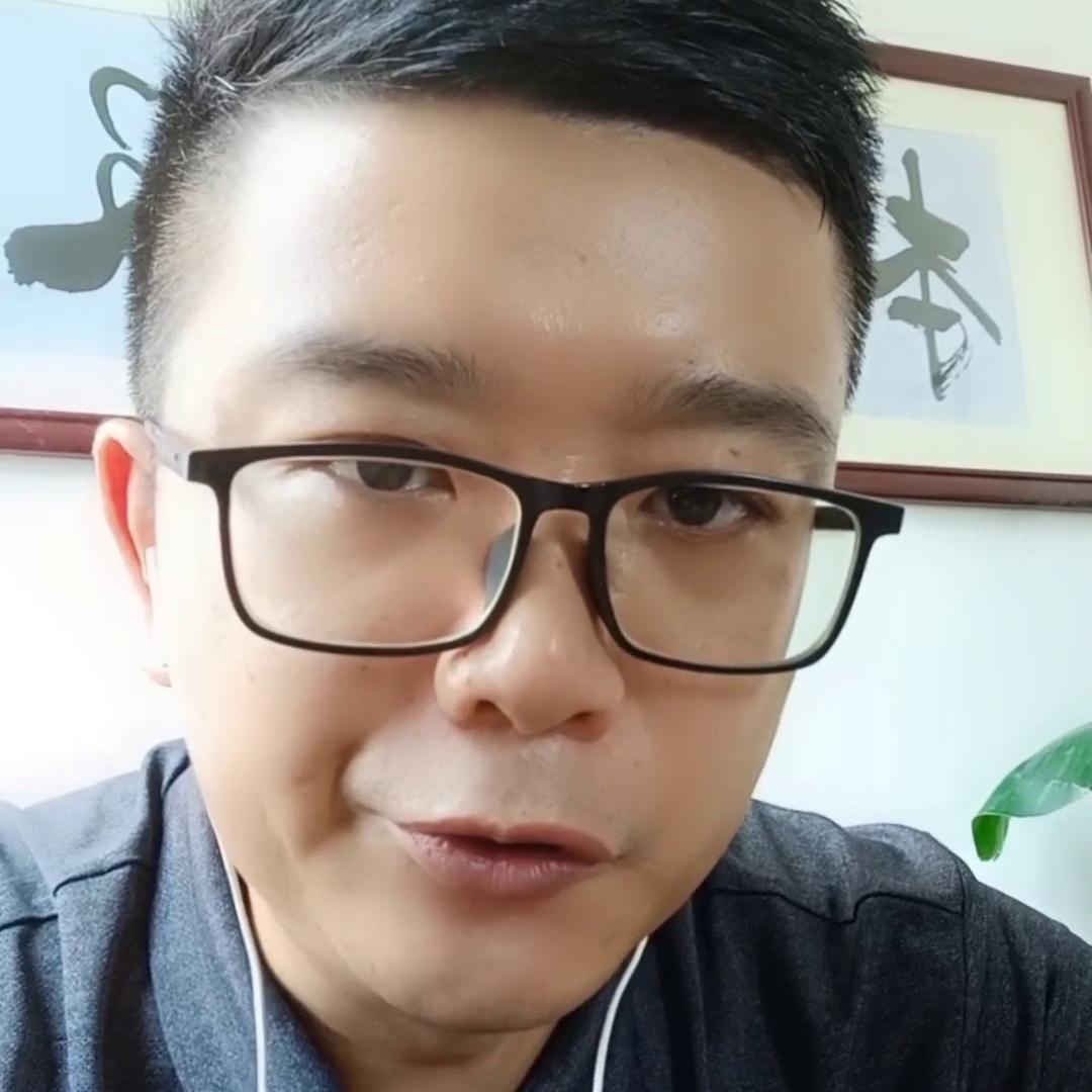 不像纹身的纹身,虎纹身和龙纹身