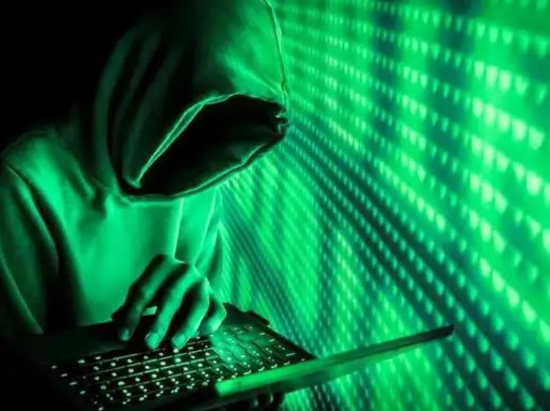 他16岁黑进五角大楼，差点按下*弹核**按钮，被称为世界第一黑客