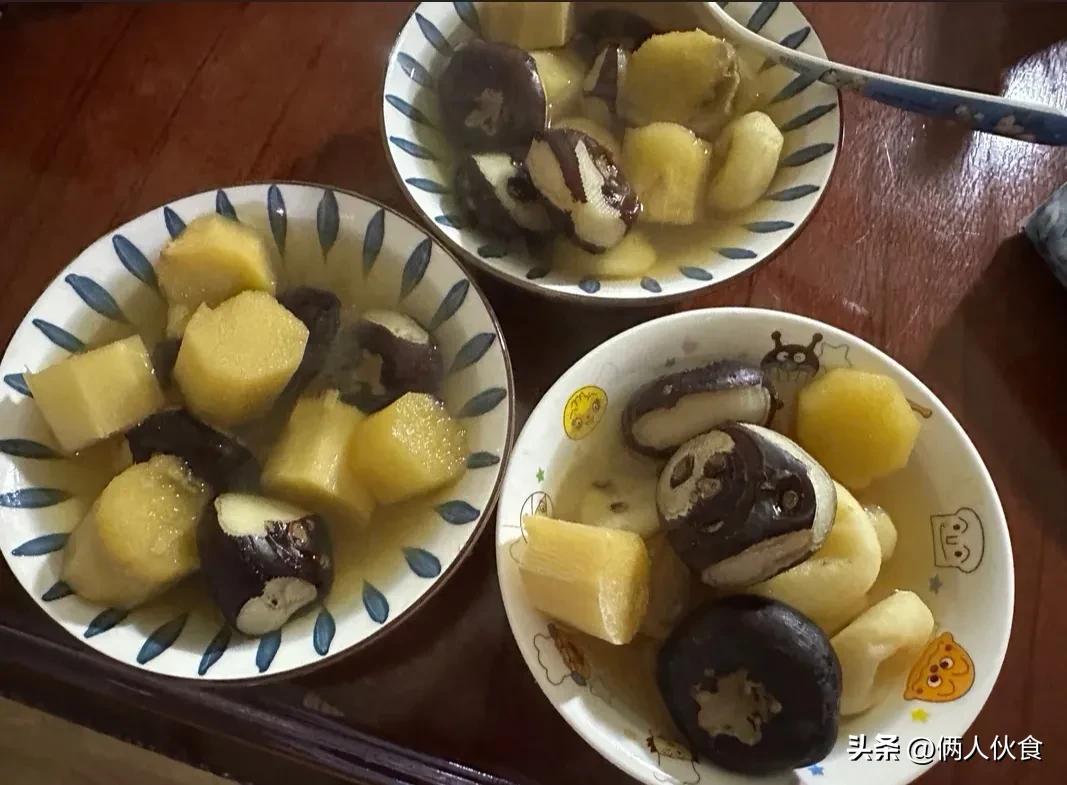 什么糖水润肺效果最好,常喝这四款糖水滋补暖身抗疲去燥