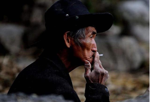 过分省钱就是浪费钱的开始,过分省钱有必要吗