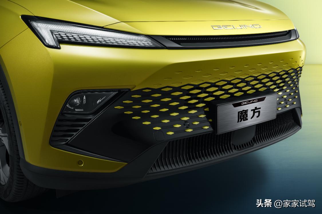 北汽魔方suv试驾视频,北汽魔方哪款车值得买