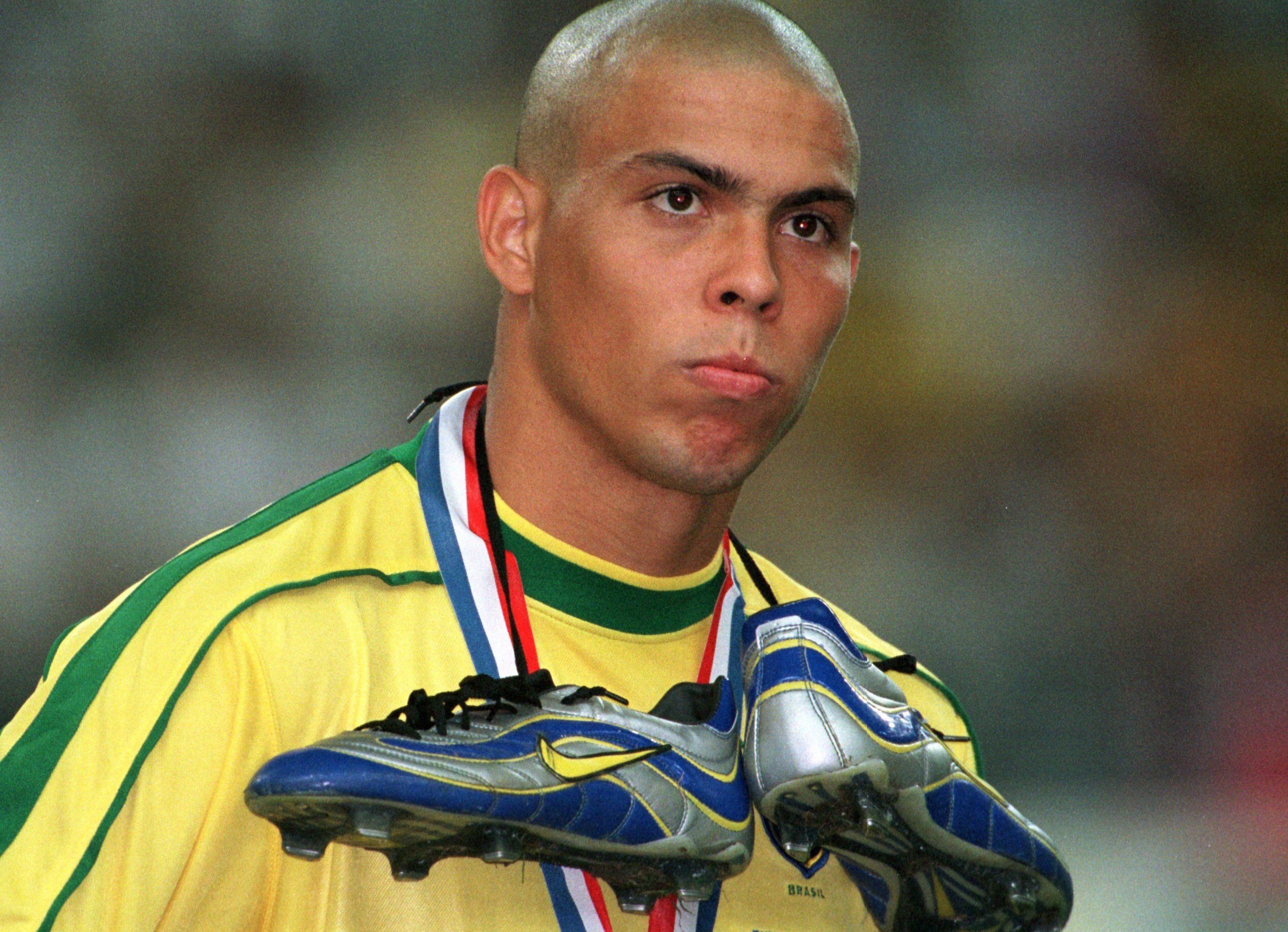 三十大超巨之三：伤病掩盖不了外星人罗纳尔多的光芒