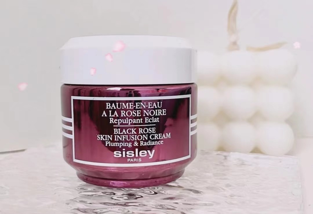 女人40不显老的护肤品成分,40+的女人用啥面霜好