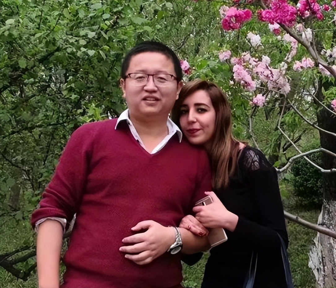 山东农村小伙袁鹏，娶非洲娇妻买7000亩耕地，如今直达人生巅峰