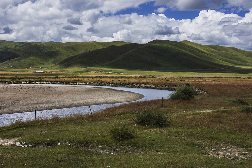 西部大草原旅游攻略,四川红原大草原自驾旅游攻略