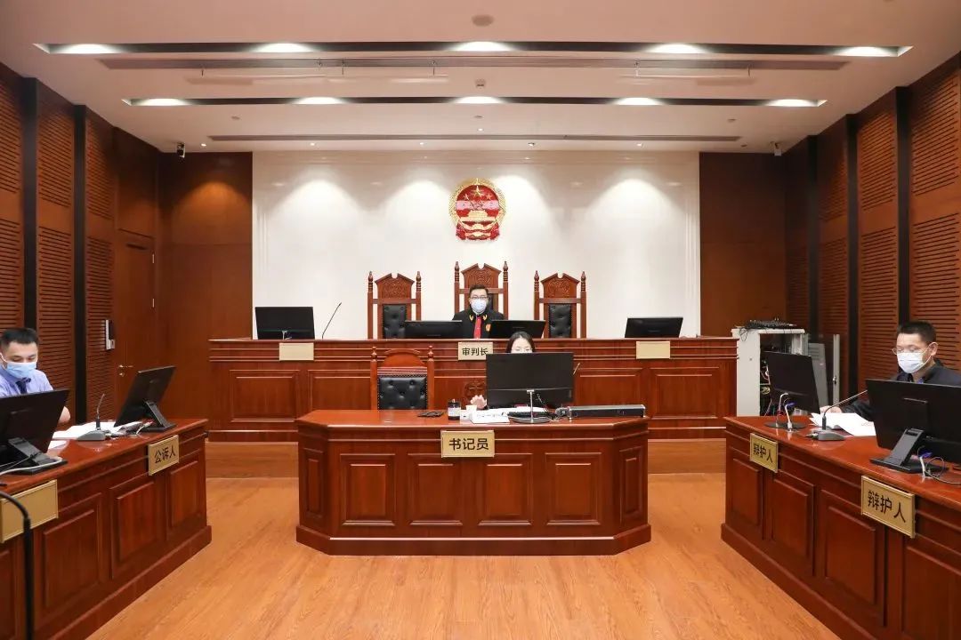 涉养老诈骗案近百万获刑15年,养老诈骗犯罪案件集中宣判