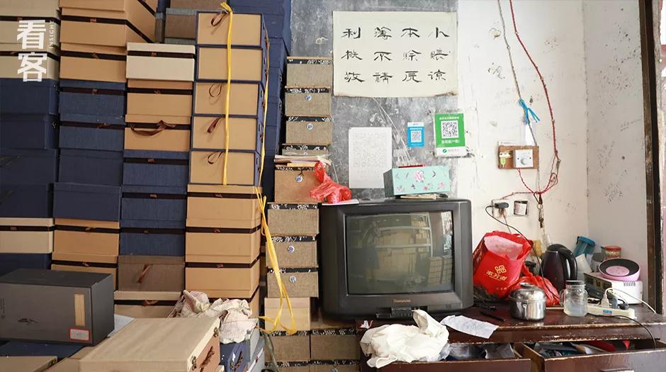 景德镇适合摆摊卖啥,去景德镇卖陶瓷