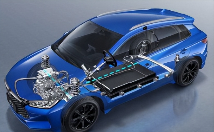 芯片行业年薪超30万跳槽涨50%,芯片人才百万工资