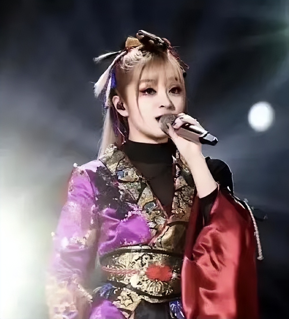 乘风2023：同样是“国际姐姐”，美依礼芽、唐伯虎对比，差异明显