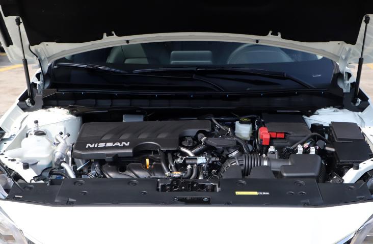 日产重启“天籁公爵”，V6回归，激光大灯+刀锋包围，高级感爆棚