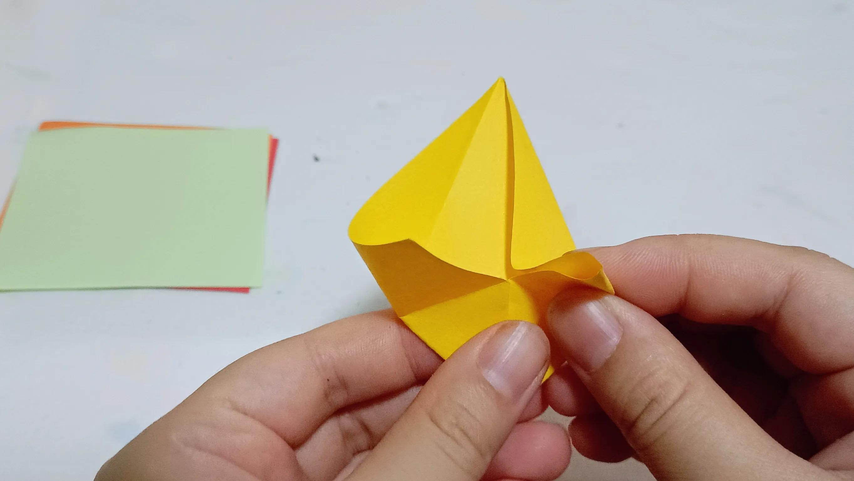 亲子手工折纸叶子,手工折纸幼儿园枫叶