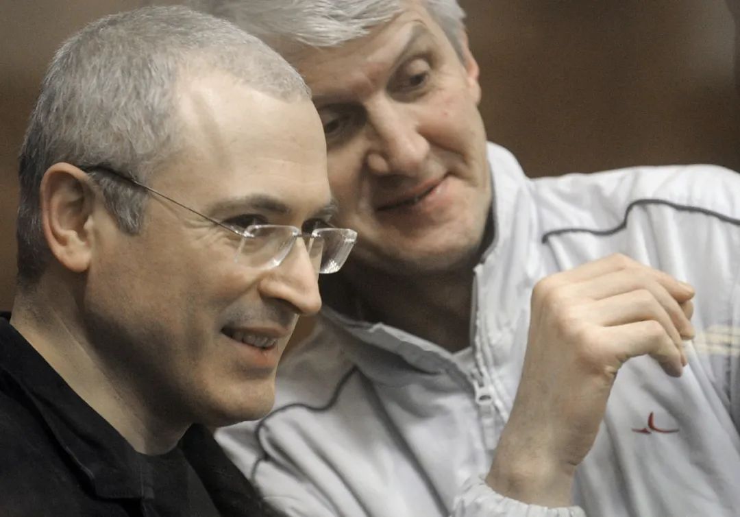 大亨和大亨对话,普京与寡头教父