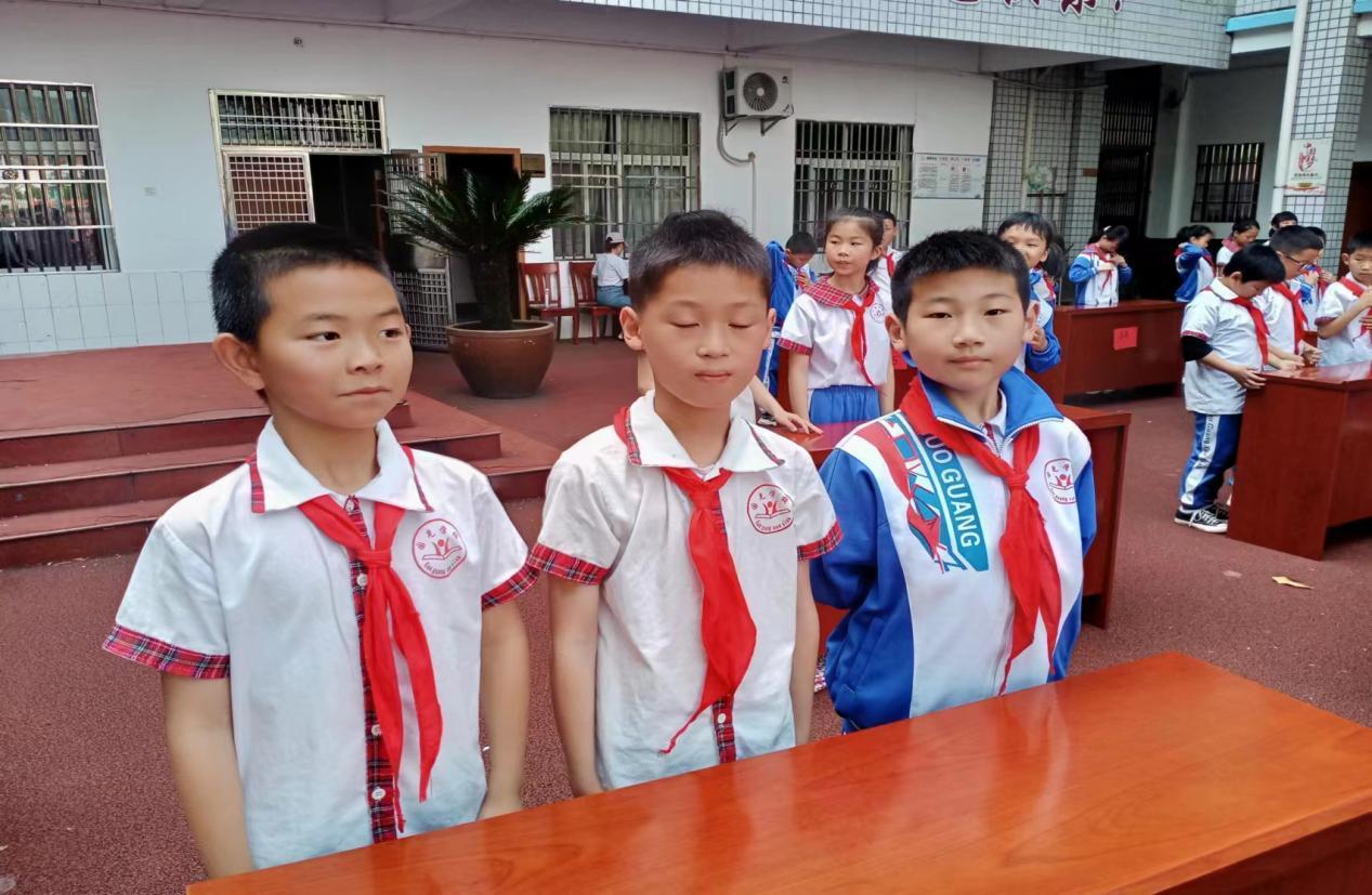 醴陵市国光小学举行劳动技能比赛