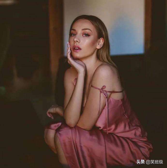 外国人代古拉k抖音,网红代古拉k跳舞视频