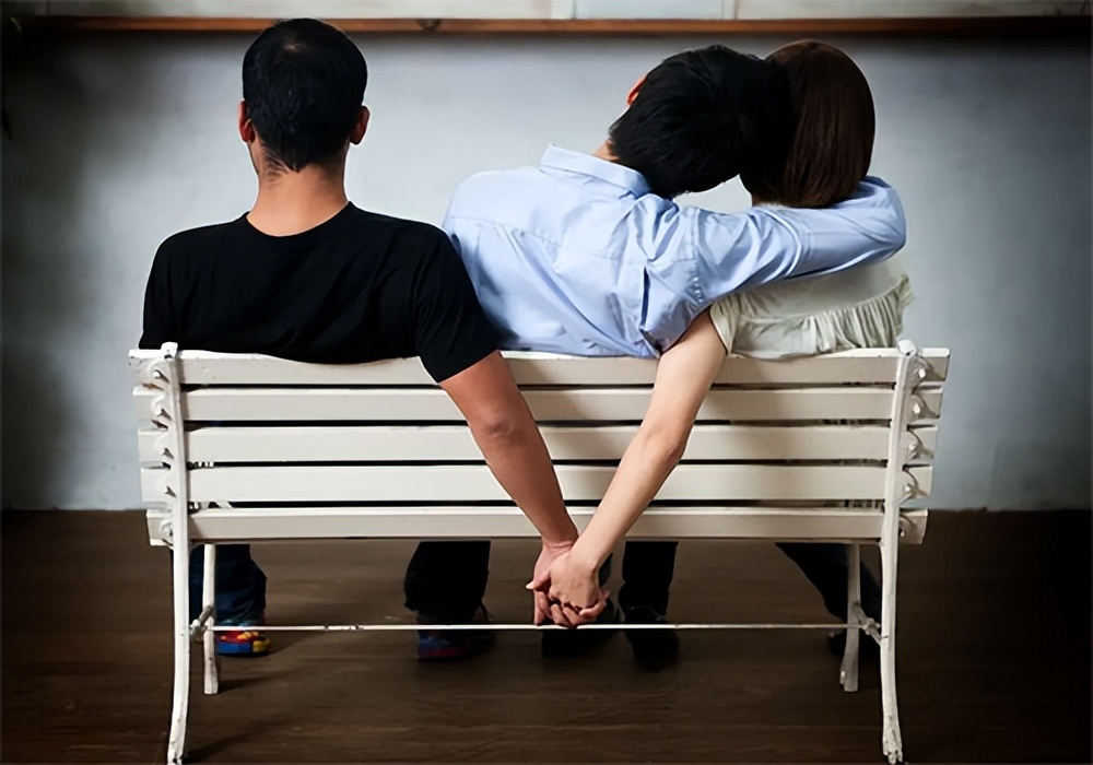 回顾山东一少妇情迷男邻居，在出租屋发生性关系，最终引发悲剧