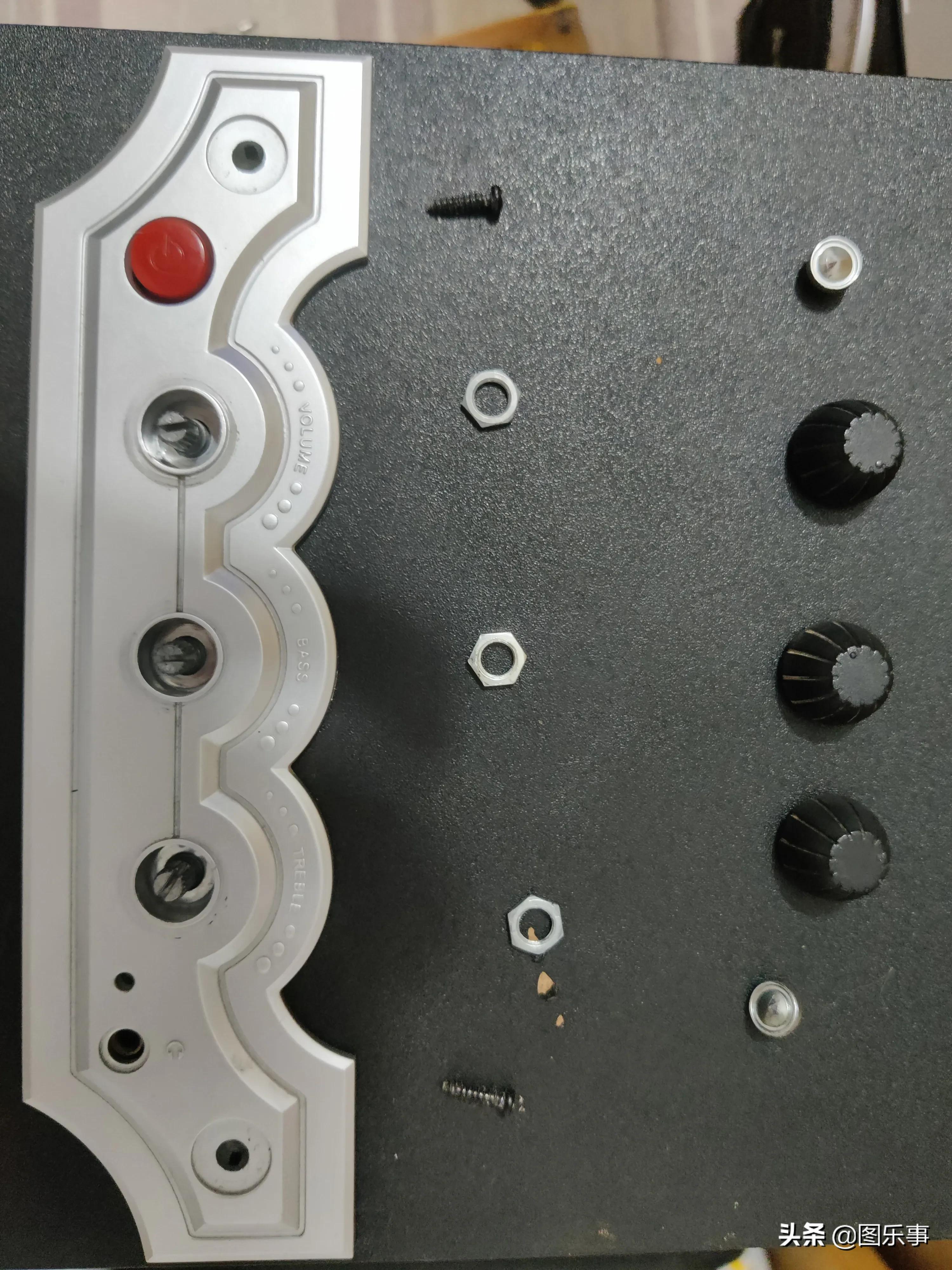 功放音响重音怎么调,功放左右声道音量不一样怎么修