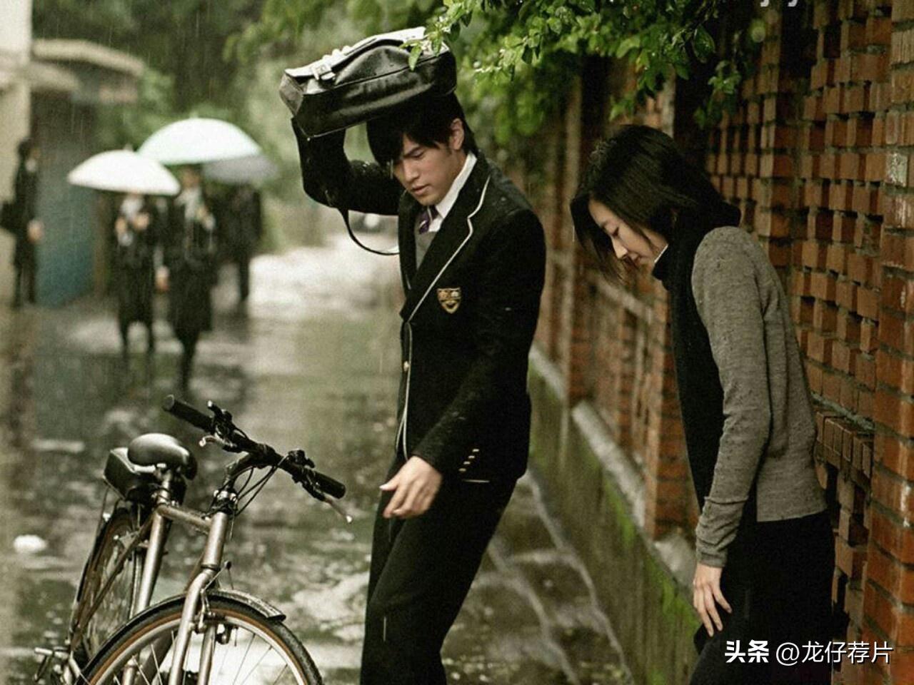 韩国经典电影十大巅峰之作,韩国已经上映的2022最火十部电影