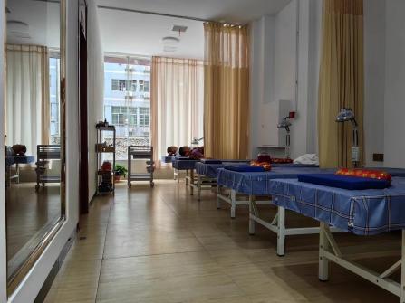 ​​尚尚健康中医馆连锁祁阳旗舰店盛大开业打造高血压治疗新风尚