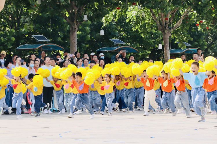 大手牵小手运动会育才幼儿园,幼儿园亲子运动会主题大手牵小手