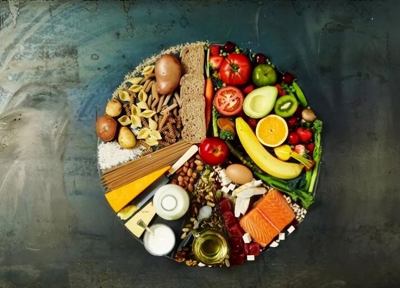 升糖指数高的食物吃多会低血糖吗,高血压人管住嘴这四种食物不能吃