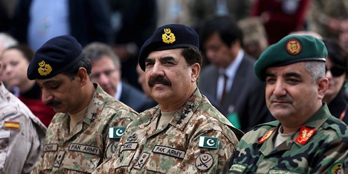 “天价防雷靴”坑惨测试员，印军告企业行骗，为何被判原价付款？