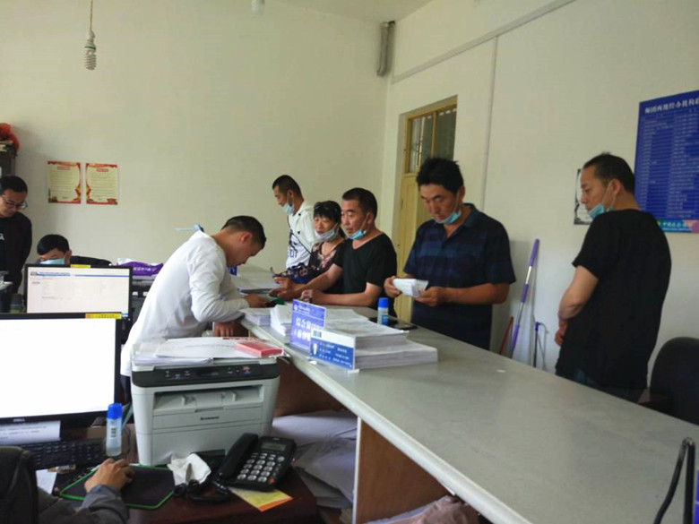 *疆新**兵团四师七十二团社会保险基金管理所获得“全国人力资源社会保障系统优质服务窗口”称号