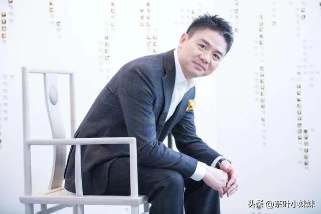 套现640亿，花5.6亿在意大利买豪宅，刘强东是真的认命了吗？