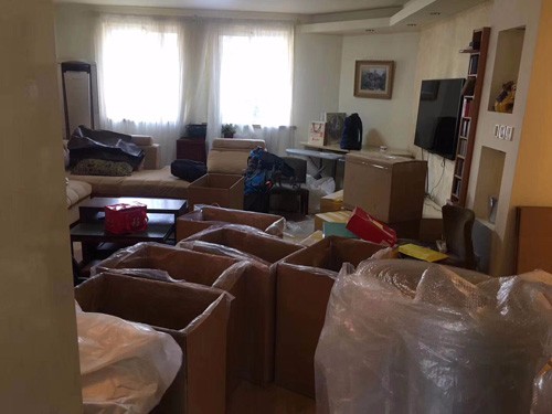 在上海请人搬家一般多少钱,在上海搬家工人一个月多少钱