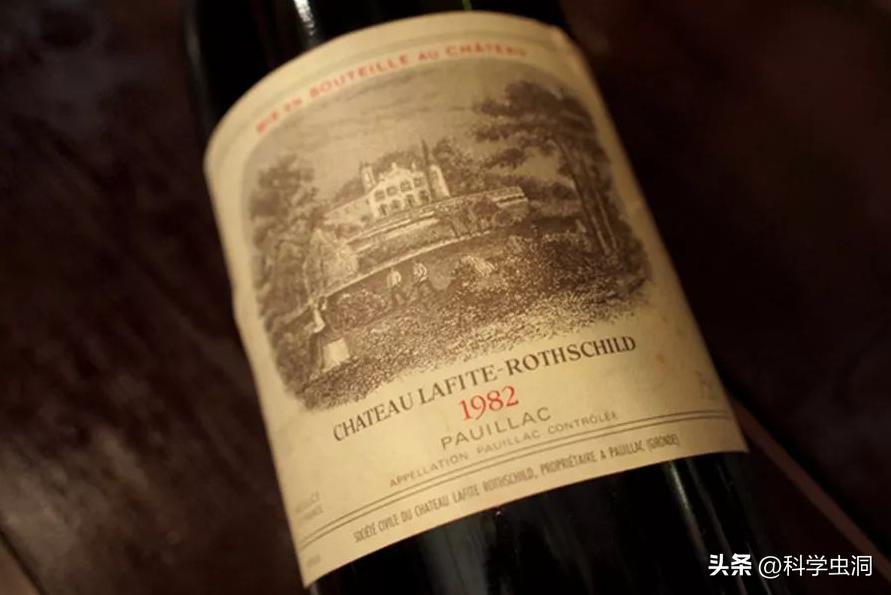 82年拉菲天价拍卖,82年的拉菲为什么这么值钱