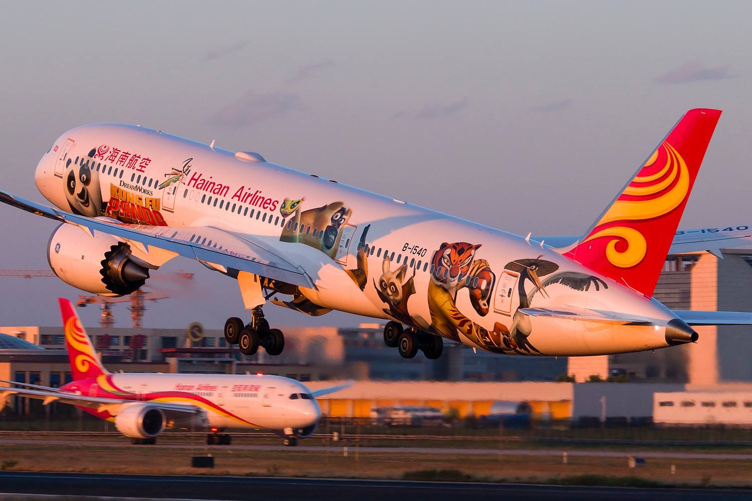 方威买入新钢股份,买进股票