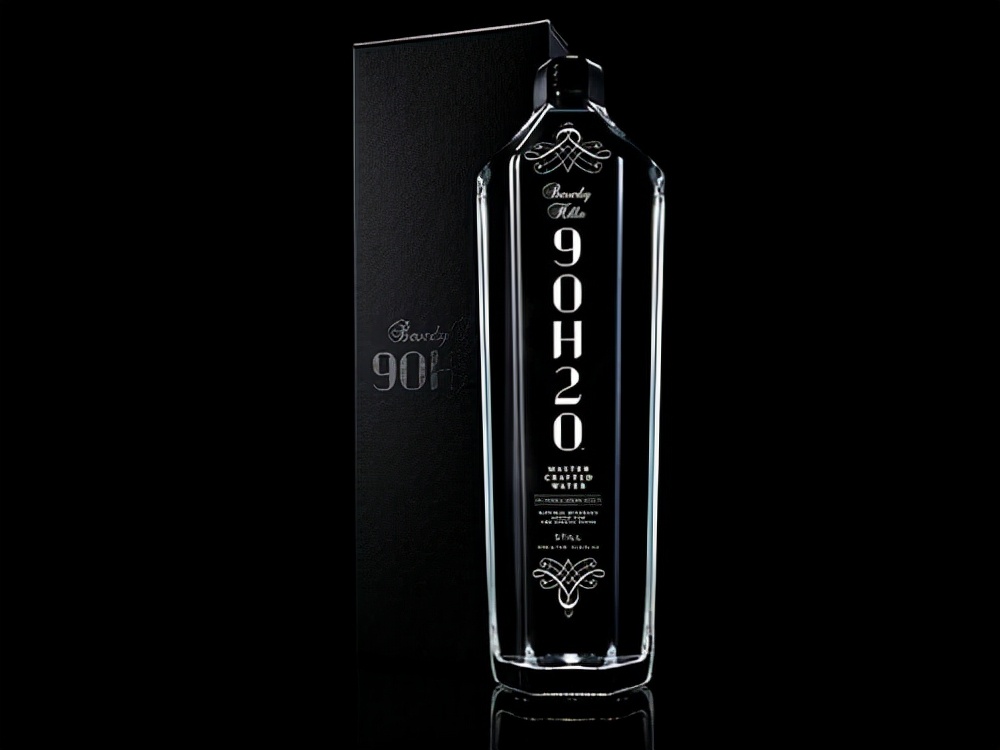 世界上最贵的瓶装水,世界上最贵的水价值1500块钱