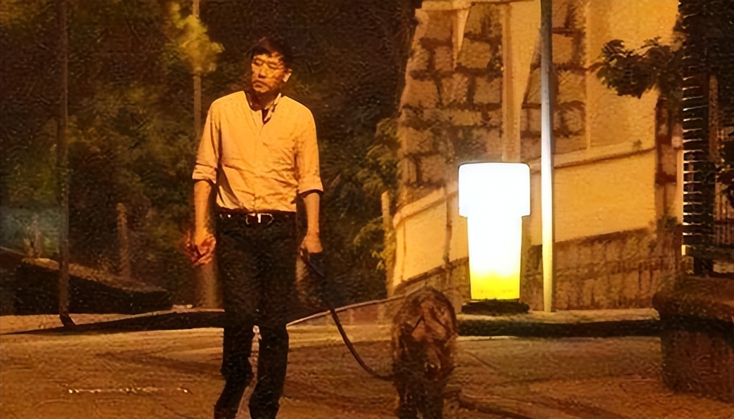 20年后再看张国荣：为何他会对一个男人情有独钟？原因尽显可怜！