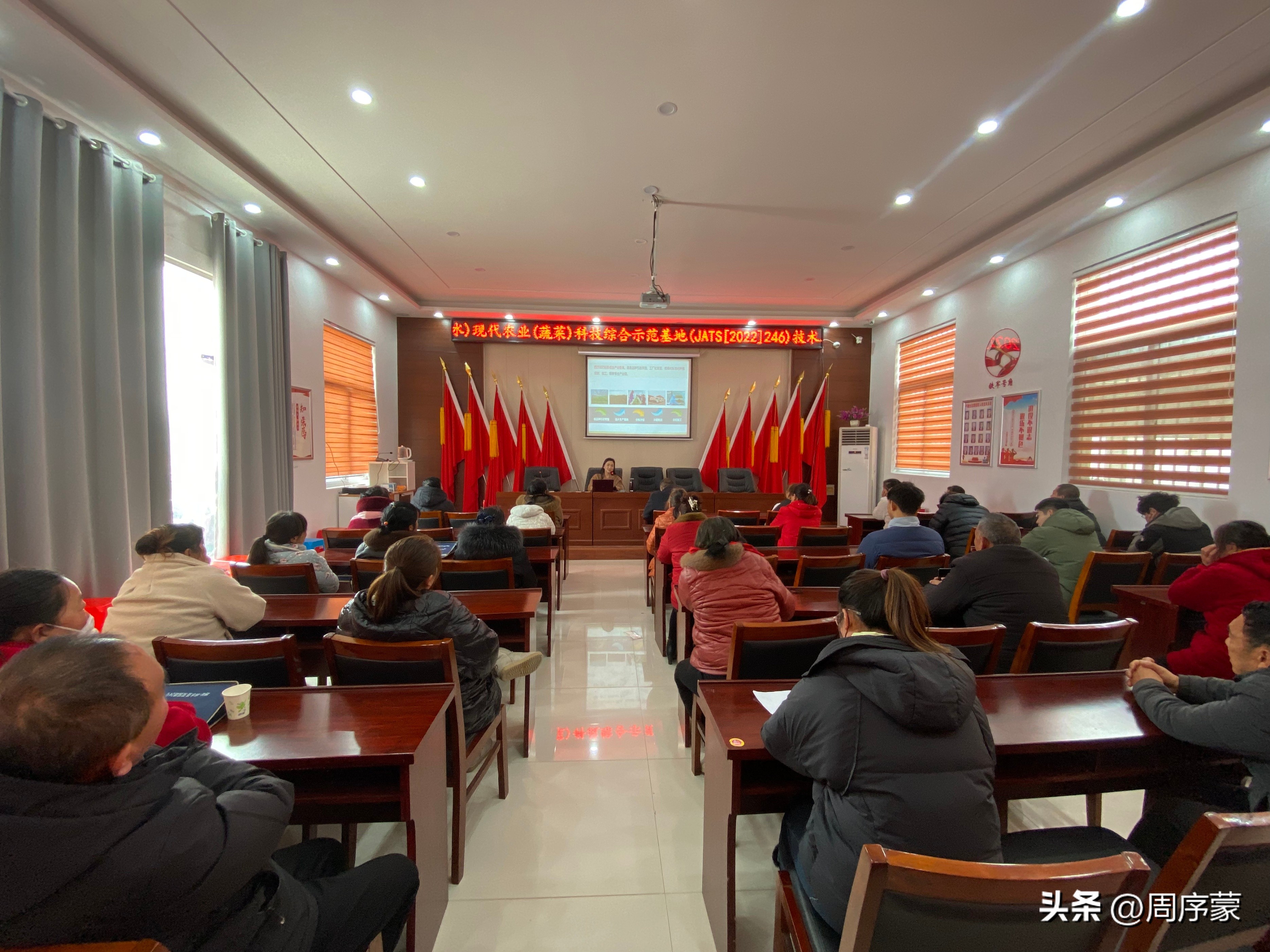 江苏响水：农民吃下“定心丸”春风化雨“春来早”