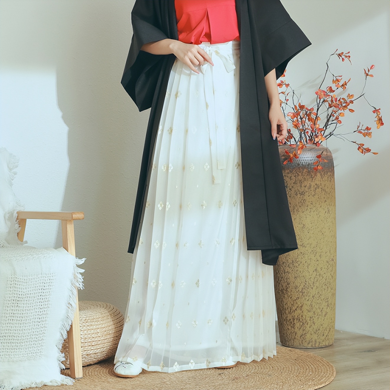 迪奥新服装涉嫌抄袭